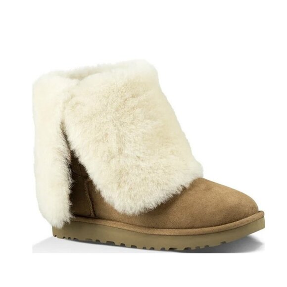 UGG Bailey Button Triplet II Tall Sheepskin Shearling Suede Wool Sand Boots - Picture 16 of 16